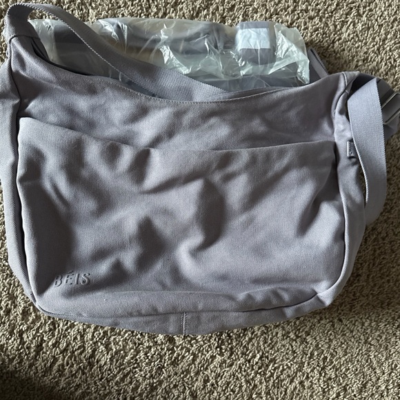 Beis lavender carry on 3 piece set - Picture 7 of 10